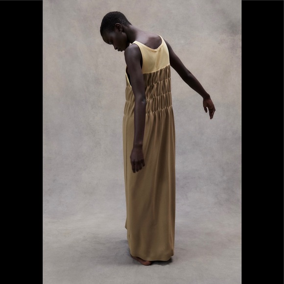 NEW ZARA LIMITED EDITION KNIT DRESS - Picture 6 of 9